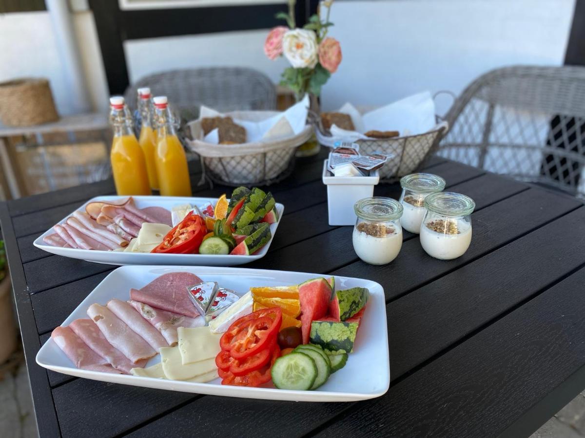 Piccobello Bed & Breakfast Valloby Koge Exteriör bild